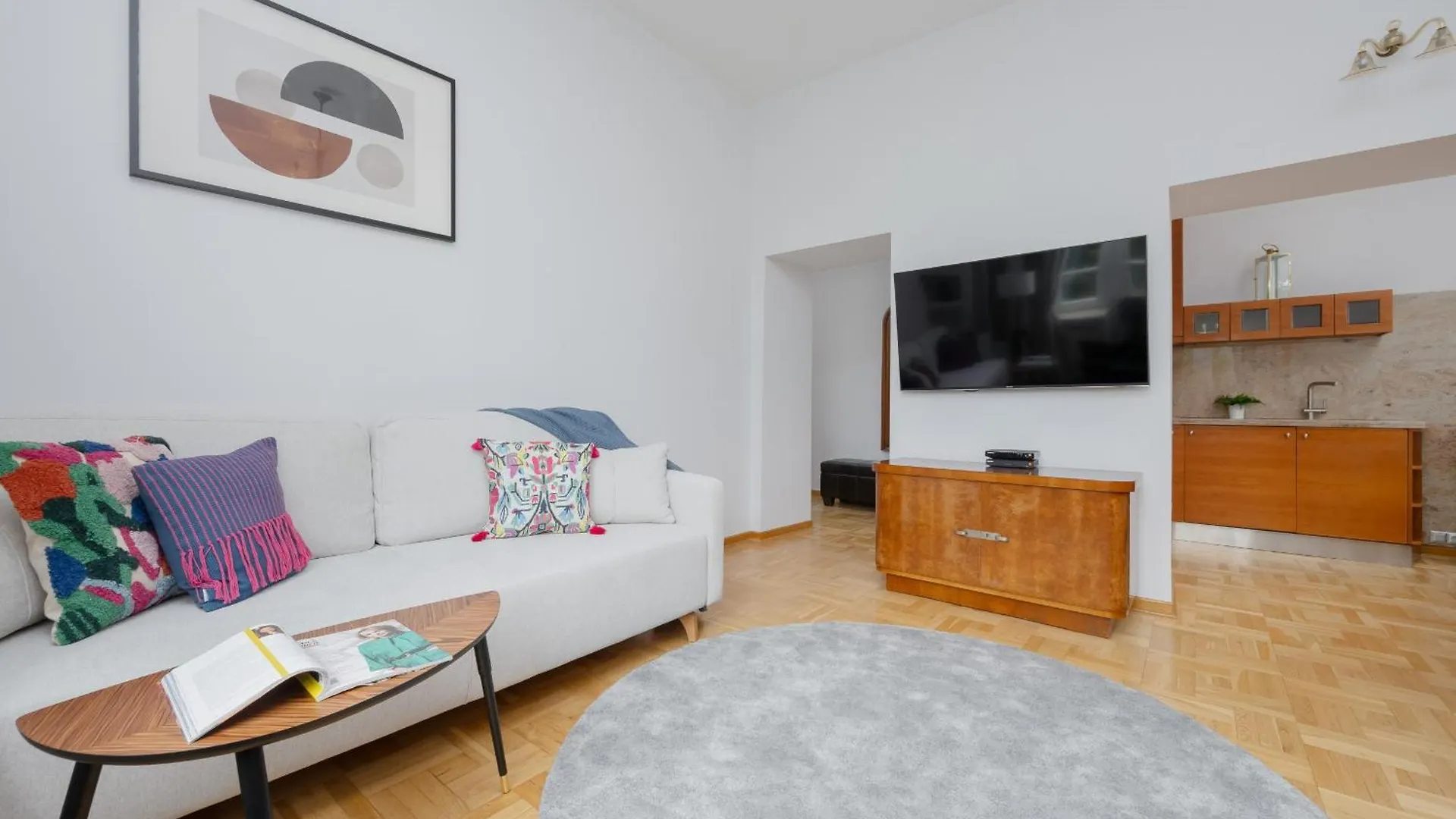 Elegant Filtry Apartment With Parking In Warsaw By Noclegi Renters Polónia